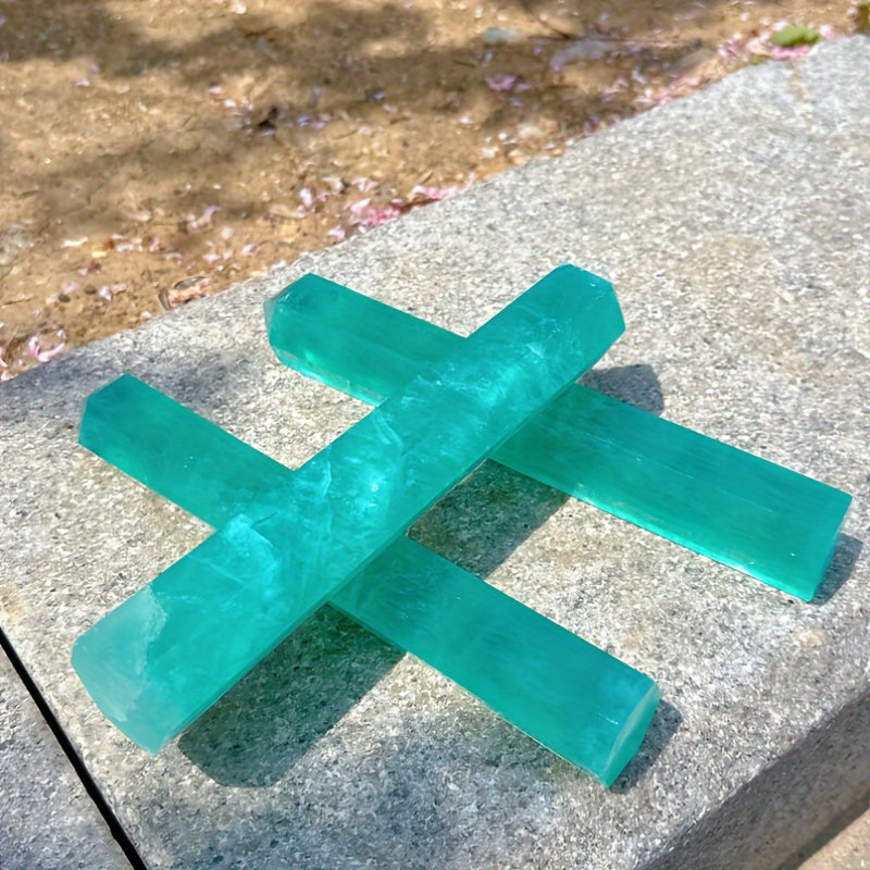 1pc (500-600g)Natural Lake Blue Fluorite tower, Quartz Crystal tower, Crystal Gifts, Home Decoration, Crystal Tower, Reiki Heal, Crystals